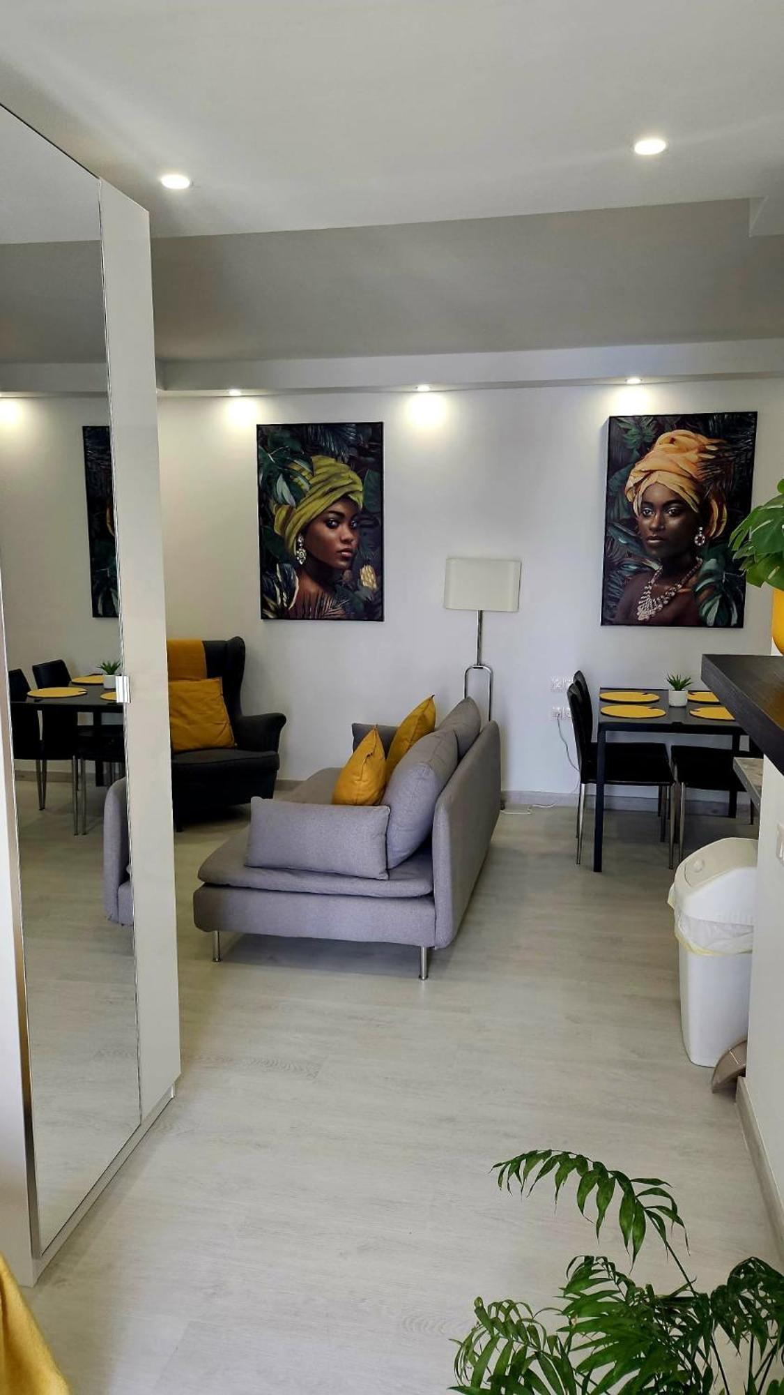 Papagayo Beach Apartments อาโรนา ภายนอก รูปภาพ